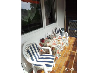 Balkon , ruhig zur Gartenseite