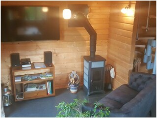 gemütlich am Sofa vor Kamin oder TV