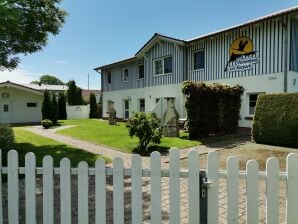 Ferienwohnung im Ferienhaus am Kurpark - Heckenrose - - Zingst - image1