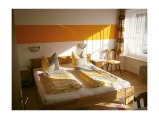 Landhaus Eigentler Fulpmes Doppelzimmer 2