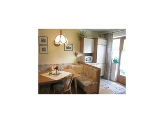 Landhaus Grawa Fulpmes Wohnküche.jp