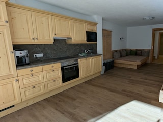 PXL_20241117_090441729