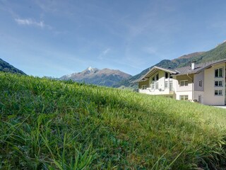 _DH07485_6_7hdr