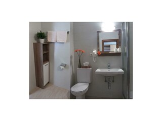 Dusche mit WC