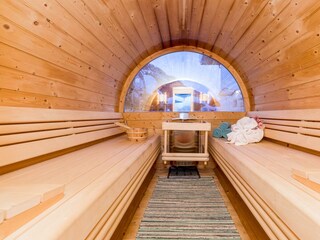 kartnaller_neustift_stubai_sauna_innen_ausblick