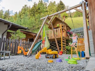 Kartnaller_Neustift_Stubai_Spielplatz14000