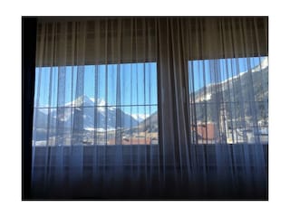 Blick Zimmer 2 auf die Stubaier Berge