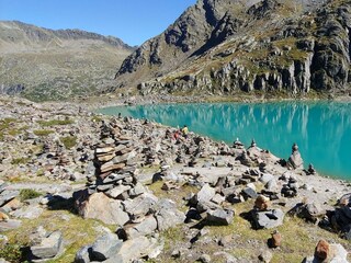 Grünauer See zwischen Sulzenau Hütte und Nürnberge