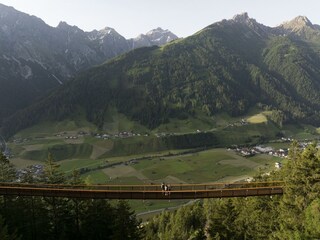 Haengebruecke-Stubai-c-AndreSchoenherr_22(1)