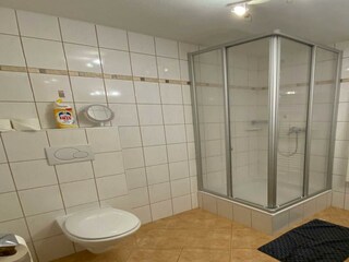Badezimmer 1