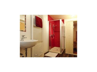 s'Landhaus Neustift - Bad mit Infrarotkabine