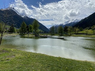 2FEC16EB-83B0-48FD-BCFF-4B6C571BB4DB