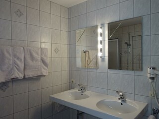 App. Zuckerhütl Badezimmer
