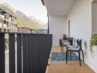 Balkon mit Sitzmöglichkeit