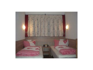 Appartments Agnes FW Serles Schlafzimmer 2