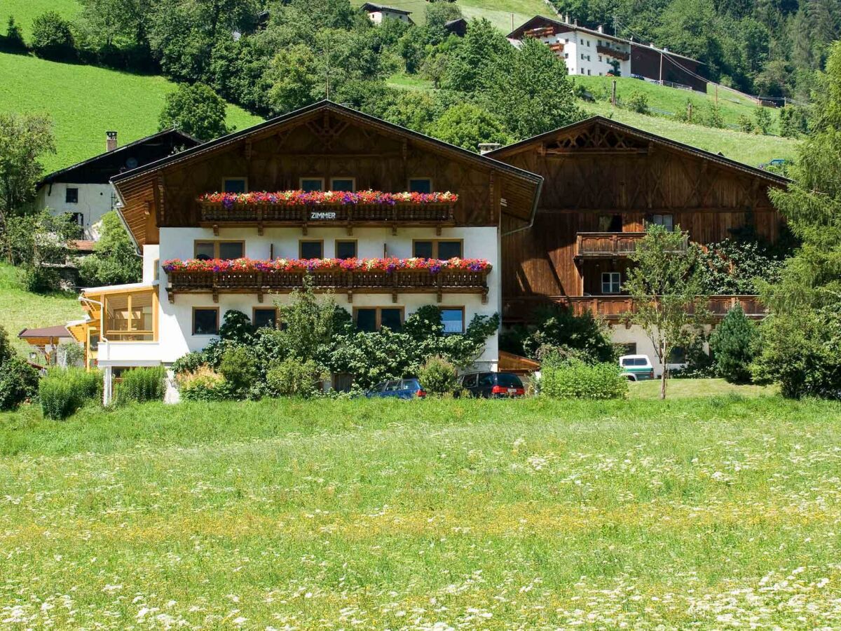 Pension Ladestatthof im Sommer