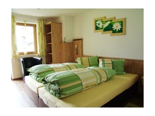Wohnung Alpenblick Zimmer1