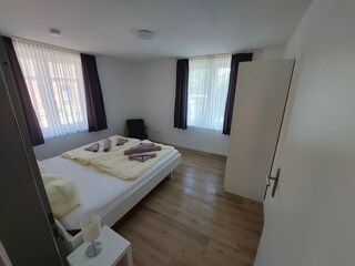 1. Schlafzimmer