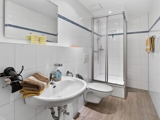 Norderney / Strandkorb 11 - Badezimmer