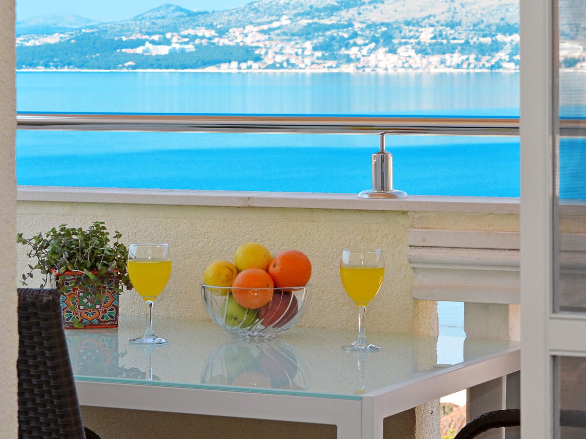 Private Terrasse mit Blick auf Meer