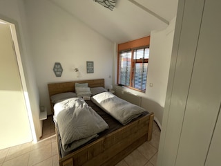 Schlafzimmer 1 180x200