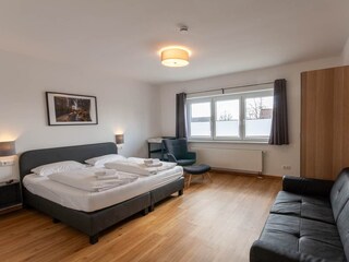 Schlafzimmer 2