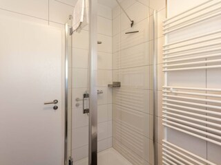 Badezimmer 1