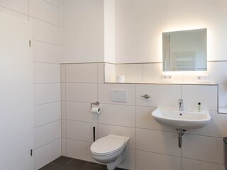 Badezimmer 2