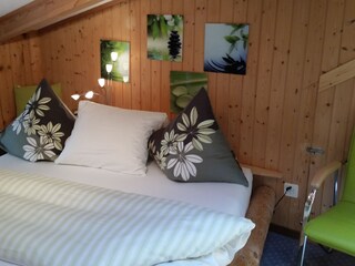 Schlafzimmer OG