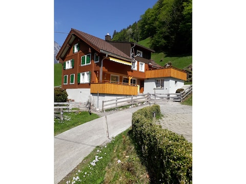 Ferienhaus Schweigmatt,oberhalb Vierwaldstättersee