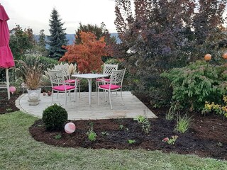 Sitzplatz im Garten 2