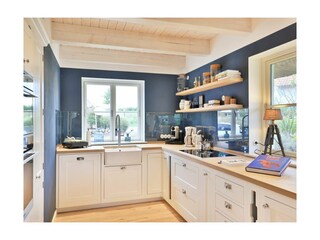 Nantucket Blue - Blick auf die voll ausgestattete Küche