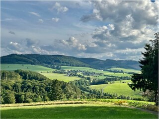 Vierländereck, Wanderung von Elpe ausgehend
