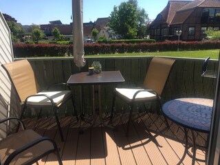 Ihre sonnige Terrasse mit Gartenblick