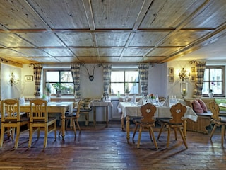 Optional: Restaurant für Frühstück oder Halbpension