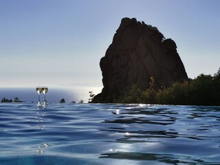 Villa Costa Paradiso Buitenaudio-opname 11