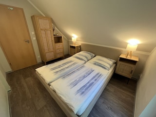 Schlafzimmer 3