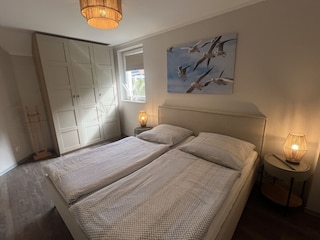 Schlafzimmer mit  Doppelbett 180x200 cm