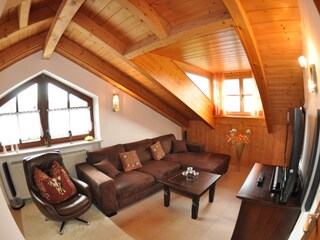 Großes Wohnzimmer