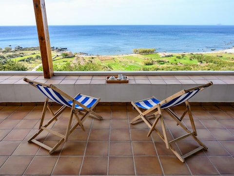 Villa Asterias House
