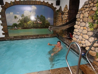 underwater massage