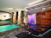 Wellnessbereich: Hallenbad, Sauna, Dampfbad, Solarium