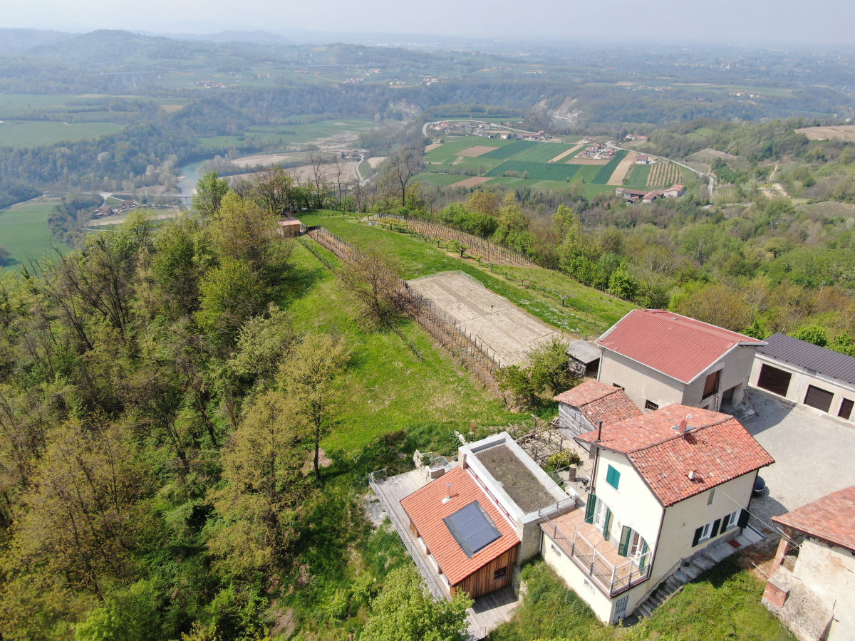 oben Ferienhaus Allegria unten Loft-Atelier