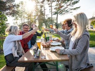 Grill- und Sitzmöglichkeiten