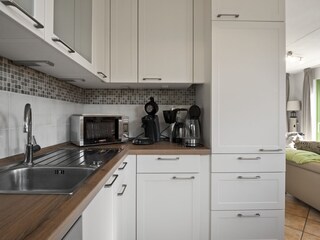 Holiday house Julianadorp Kitchen 25