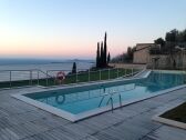 30 m langer Pool