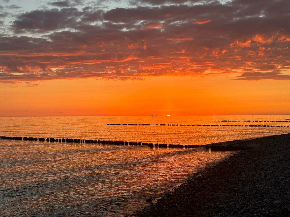 Sonnenuntergang am Strand 10 min vom Haus