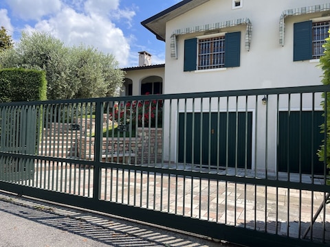 Villa Domenica in Bardolino with large pool