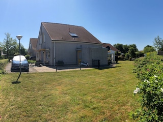 Ferienhaus "Kleine Düne" mit 2 Stellplätzen