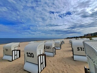 Strand mit Strandkörben